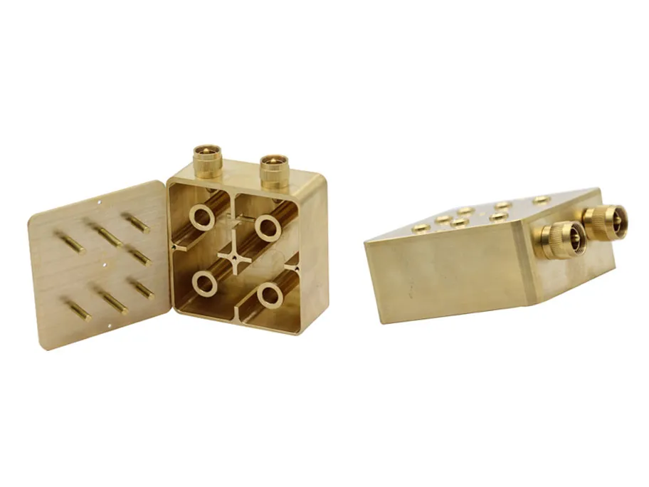 Brass manifold with fittings
